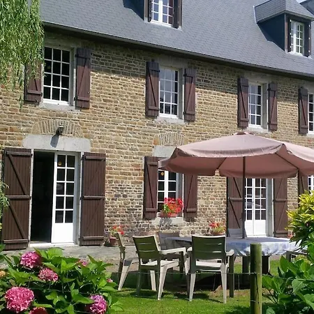 Feriehus Magnificent French With Private Heated Pool & Gardens